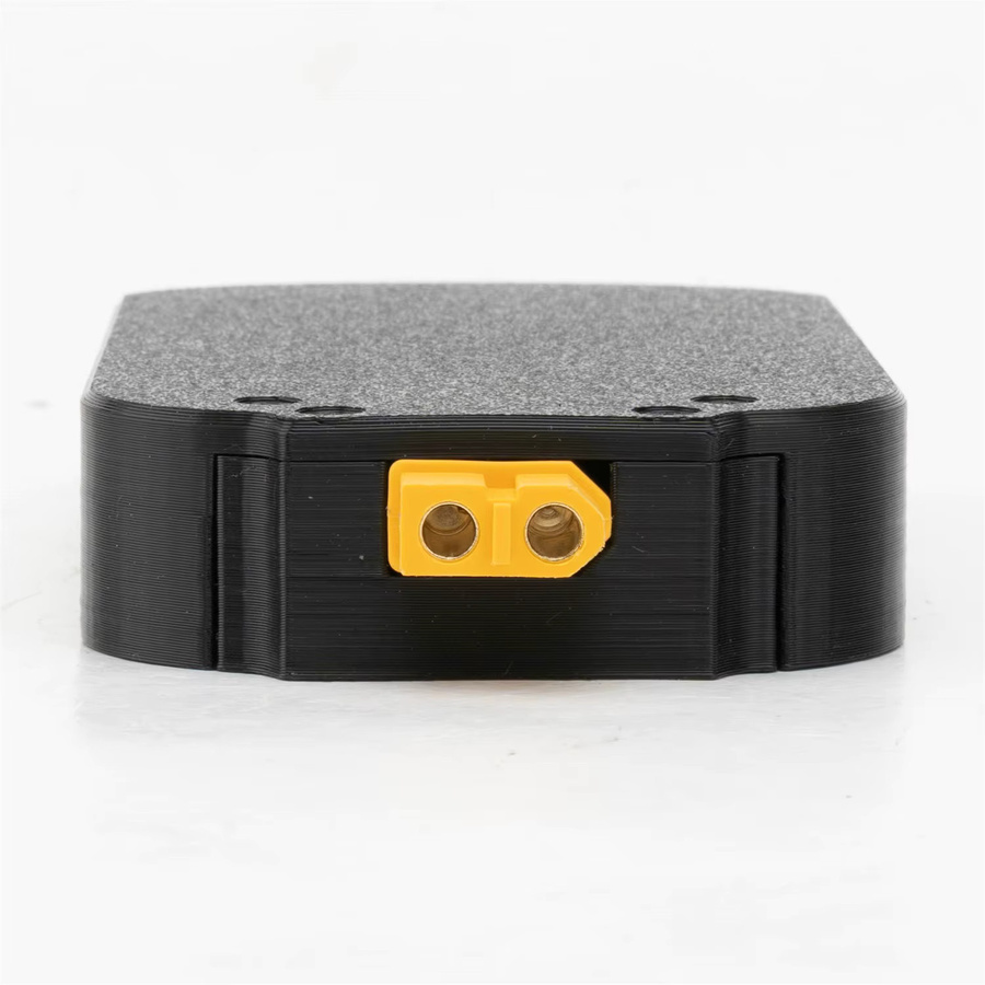 DeWalt DIY-Adapter XT60-Buchsenanschluss für 18–20 V Li-Ionen-Akkus in Schwarz mit USB-C Anschluss - Bild 2