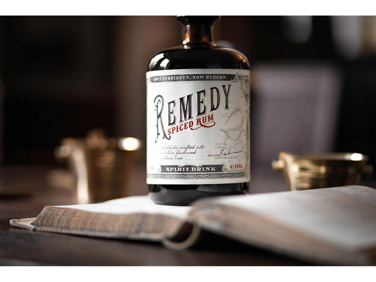 Remedy Spiced Rum 0,7 l - Bild 3
