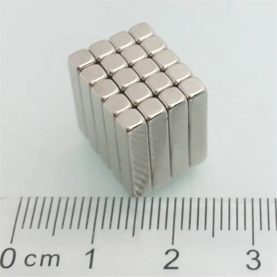 XICIMAG Magnetischer Block in Weiß und Silber für Kühlschrank, Whiteboard und Werkstatt - Bild 1