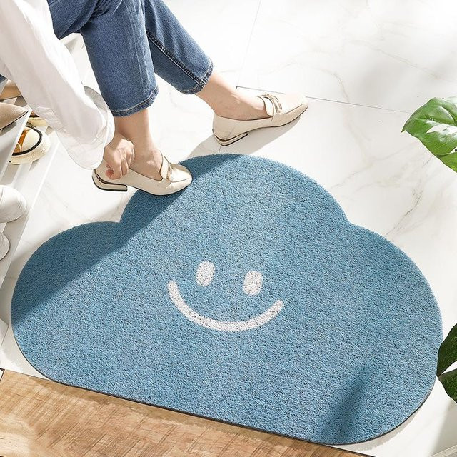 Rutschfeste Fußmatte mit Cartoon Wolken Design in Blau, Schmutzabweisende PVC und Polyester Türmatte, Breite: 45 cm, Länge: 75 cm - Bild 1