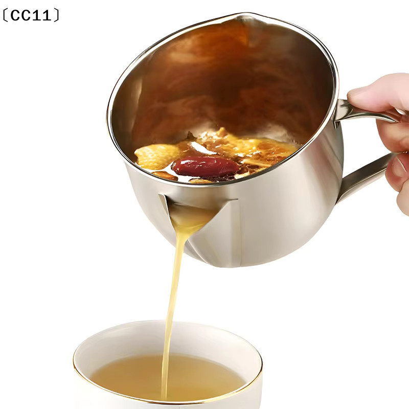 KuZHEN Fettabscheider aus Edelstahl in Silber mit Deckel und Doppelauslauf-Design sowie Cool-Touch-Griff für Saucen, Suppen und Eintöpfe - Bild 4