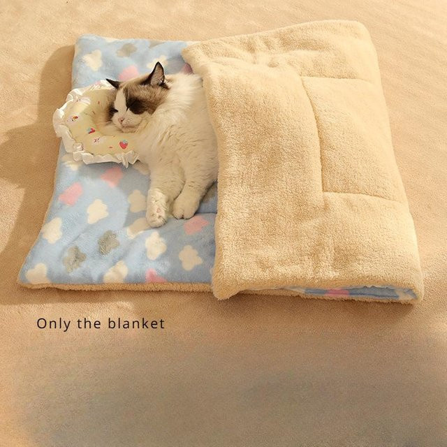 Weiche Haustierdecke für Hunde und Katzen in Blau als bequeme Schlafmatte für Herbst und Winter - Bild 1
