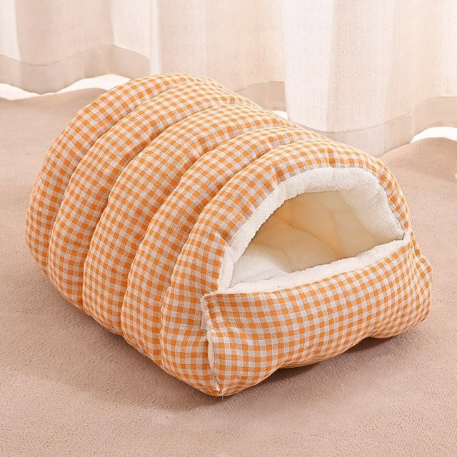 Gemütliches Plüsch-Katzenbett Höhle aus Baumwolle und Mikrofaser in Orange, B/T/H: 43 x 40 x 28 cm - Bild 1