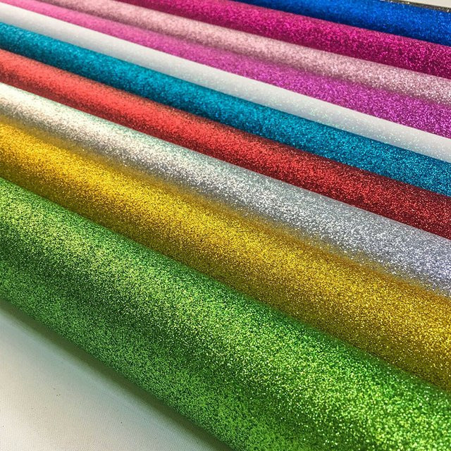Schillerndes Glitzer-Kunstleder von Findohope in Lila für deine DIY-Näharbeiten und Bastelprojekte - Bild 1