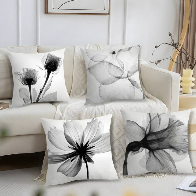 Quadratischer Plüsch-Kissenbezug mit floralem Blumenmuster in Schwarz-Weiß, B/B/H: 30 x 30 x 30 cm - Bild 1