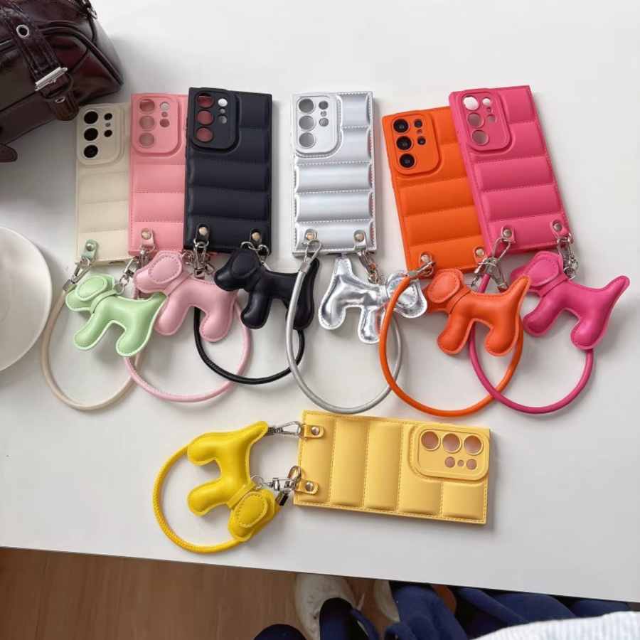 szHAIyu Leder Handyhülle mit Cartoon-Hund und Handgelenksschlaufe für Samsung Galaxy S26 Ultra S25 S24 Plus S23 FE S22 in Gelb - Bild 3