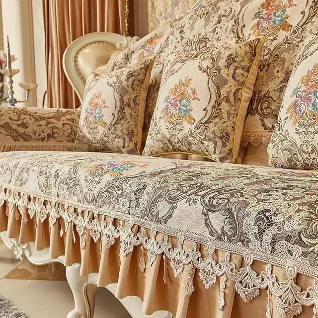 Jacquard Sofabezug mit floraler Bestickung in Beige, rutschfestes Rückenlehnentuch für dein Sofa, B/H: 70 x 180 cm - Bild 1