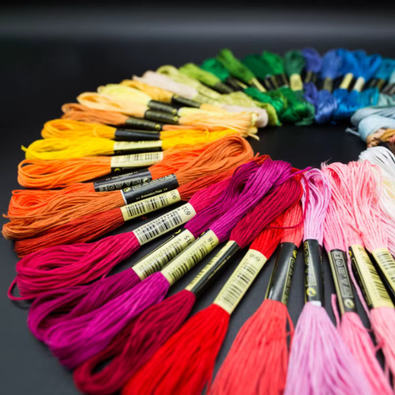 8 Stück Anker Stickgarn aus Baumwolle in Mehrfarben für Kreuzstich und DIY-Handarbeiten - Bild 3
