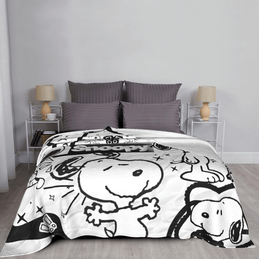 Snoopy's Flauschige Überwurfdecke aus Polyester für Sofa und Bett, Gemütliche Tagesdecke in verschiedenen Größen, B/H: 75 x 100 cm - Bild 4