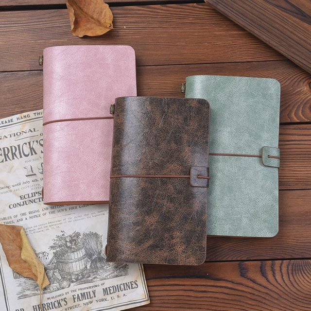 Handgefertigtes A6 Leder-Notizbuch im Vintage-Stil aus Rindsleder in Pink als Tagebuch, Skizzenbuch oder Organizer - Bild 1