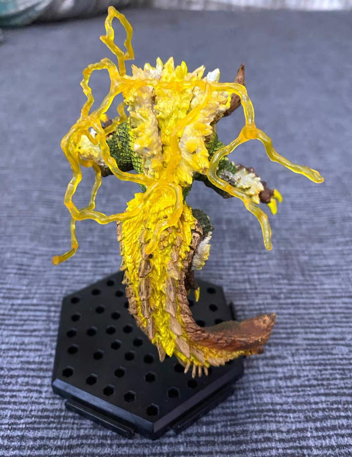 Yiran toy 1 Monster Hunter World Ice Borne Donnerlord Zinogre Actionmodell - Bild 2