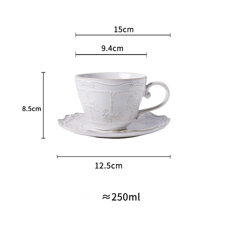 Vintage Relief Karussell Kaffeetassen und Teller Set aus Keramik in Weiß - Bild 4