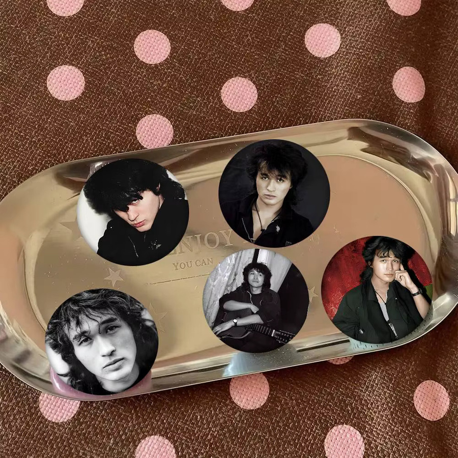 Brosche Viktor Tsoi, Rundes Abzeichen, Unisex - Bild 2