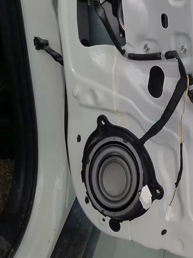 Q-PERTORS 6,5-Zoll Hochleistungs-Subwoofer für Automobile in Schwarz, 4-Ohm-Bass-Lautsprecher - Bild 5