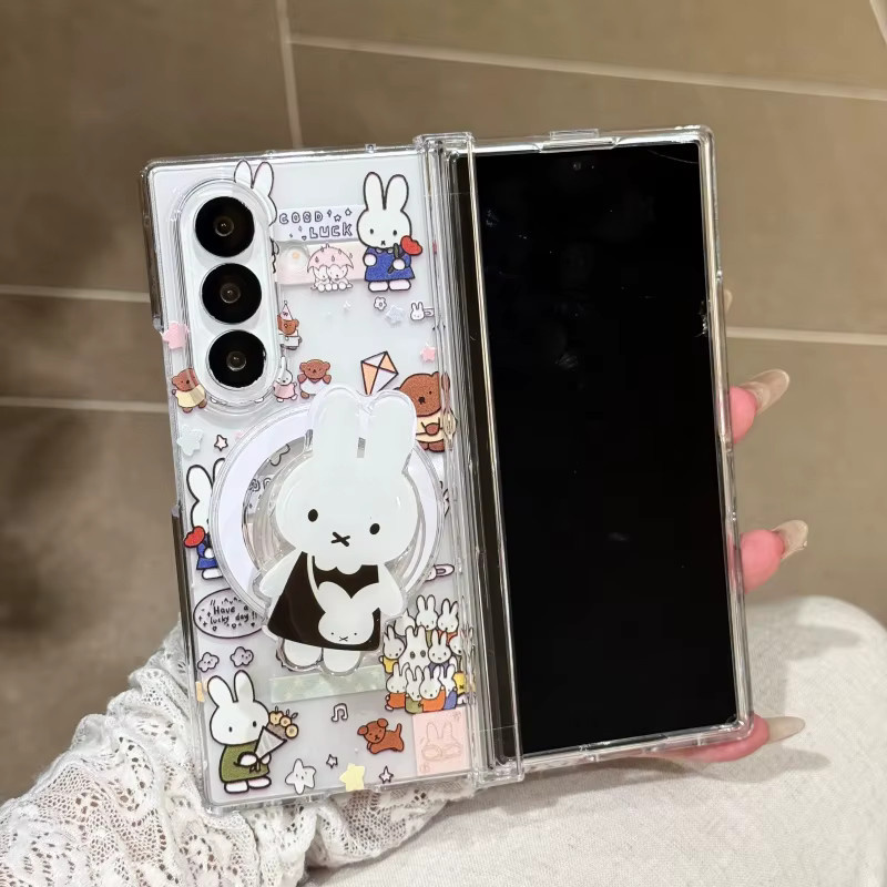 Miffy Cartoon Illustration Magnetische MagSafe Kabellose Lade-Handyhülle für Samsung Galaxy Z Fold 3 4 5 6 7 8 in Transparent - Bild 2