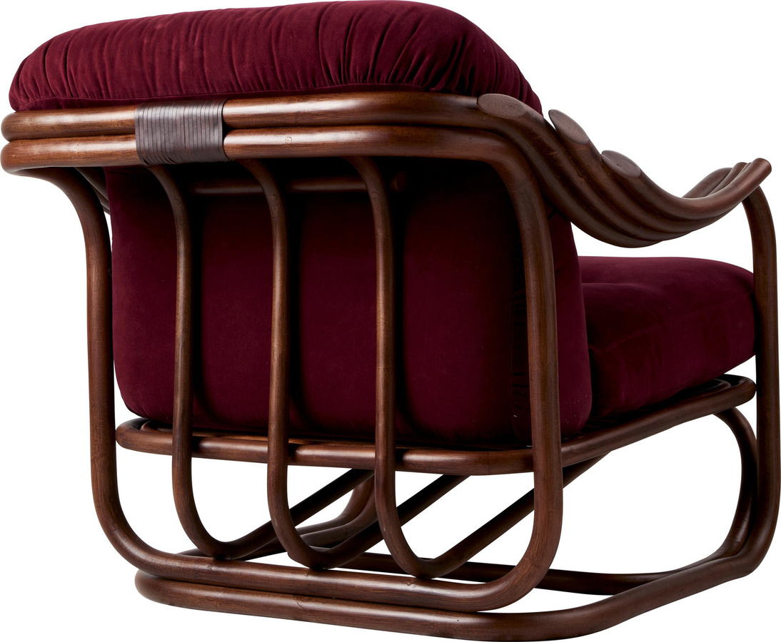 Gubi Poltrona Tria Lounge Chair mit Rattan und rotem Samtbezug - Bild 2
