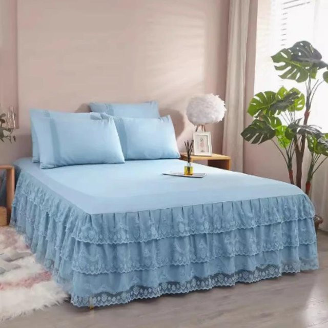 3er-Set Super Six Tagesdecke mit europäischer Spitzenkante im Prinzessinnenstil, Farbe Blau, B x H: 150 x 200 cm - Bild 1