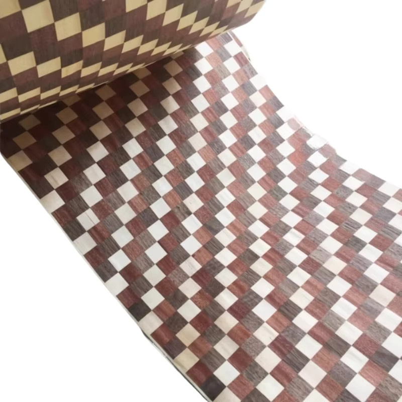 Dreifarbiges Holzfurnierblatt aus Ahorn, Sapelli und Walnuss in Mehrfarbig, B/H: 40 x 250 cm - Bild 3