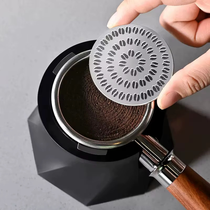 YUAN-ECT Doppelschichtiger Kaffee-Puck-Sieb aus SUS304 Edelstahl in Silber für Espresso-Siebträger (51 mm, 53 mm, 58 mm) - Bild 2