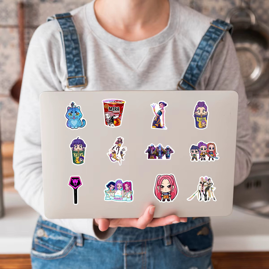 50 Stück Bandai Kawaii Cartoon Mädchen Aufkleber aus wasserfestem Vinyl in Multicolour für Laptop, Wasserflasche und Skateboard - Bild 5