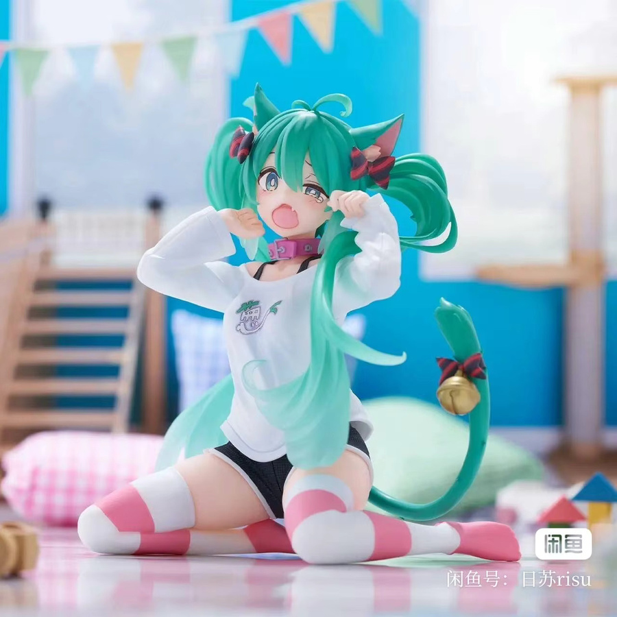 TAITO Hatsune Miku Anime Action Figure mit Katzenohren Design in Multicolor aus PVC - Bild 2