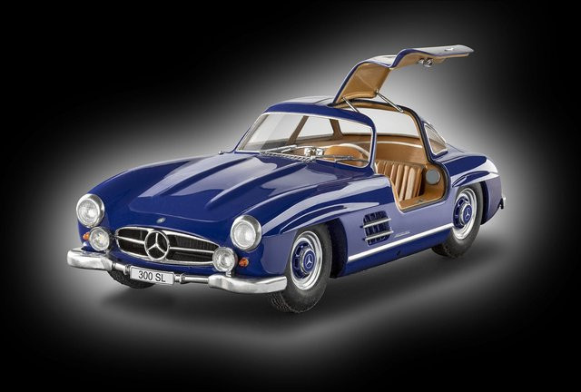 Revell Mercedes-Benz 300 SL, Fahrzeug, 1:24 - Bild 1