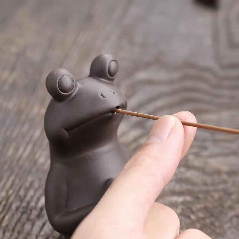 Lila Sandfrosch-Räuchergefäß aus Adlerholz und Sandelholz von Yiran Furniture für deinen Tisch - Bild 2