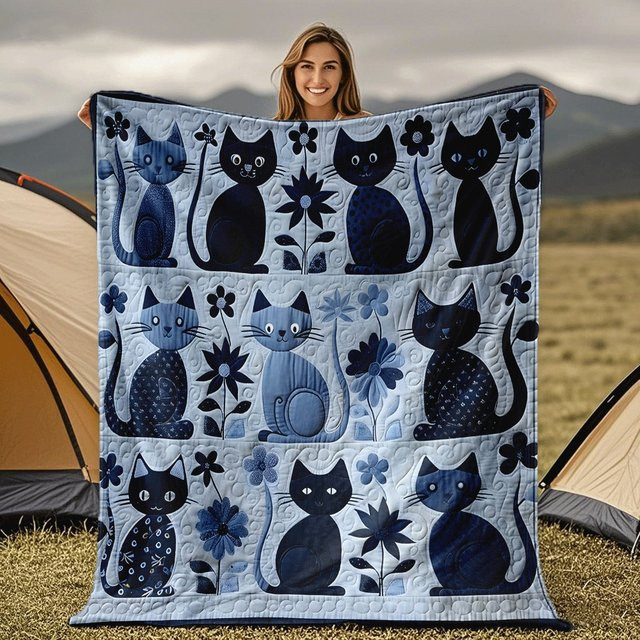 VIKAMA Patchwork-Flanell-Decke mit blauem Katzen-Motiv und floralem Design - Bild 1