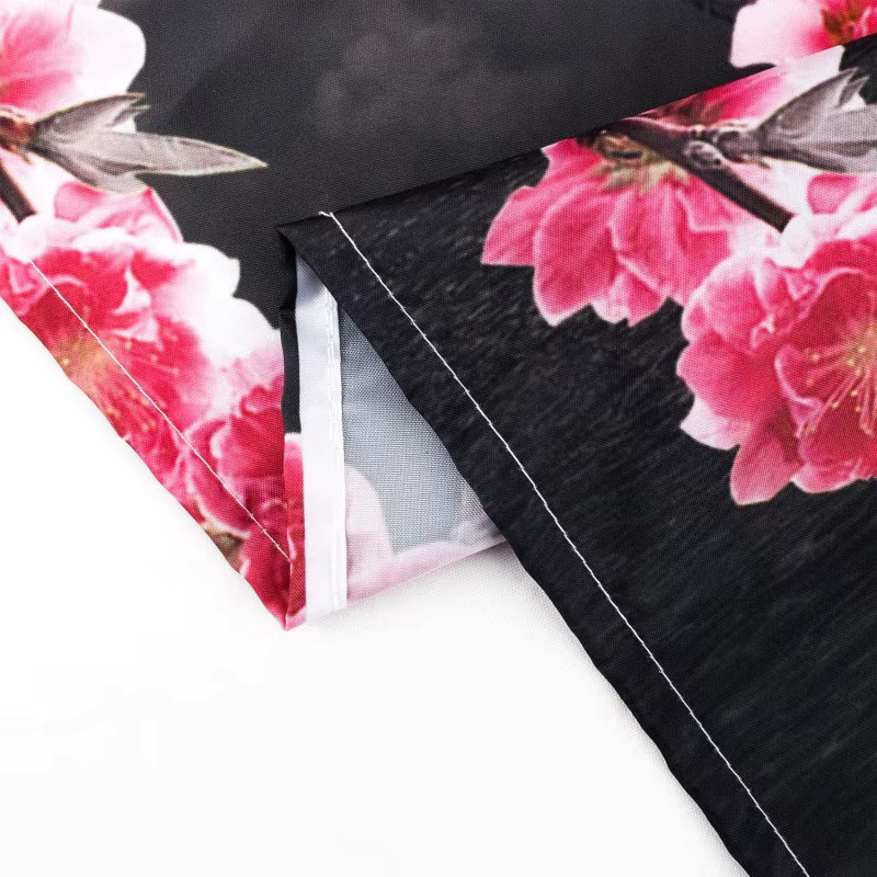 VIKAMA Wandteppich Night Ocean Cherry Blossom in Blau und Pink, Ästhetischer Sakura Wave Wandbehang mit floralem Design für dein Schlafzimmer - Bild 6