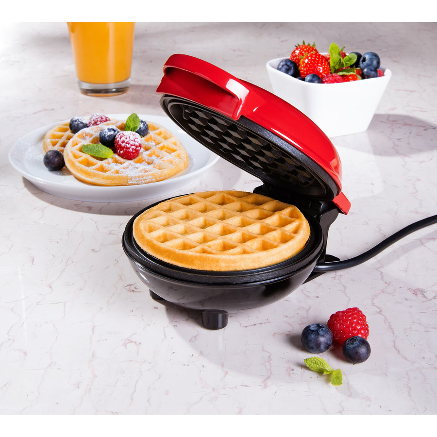 Alpina Mini-Waffeleisen in Rot mit runder Form und Kunststoffgehäuse - Bild 2