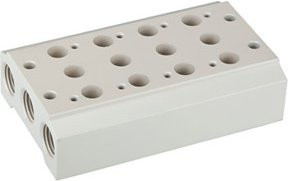 Riegler Mehrfach-Grundplatte für 5/2- und 5/3-Wegeventile, 3 Positionen, M5, G 1/8, Silber, Kunststoff - Bild 1