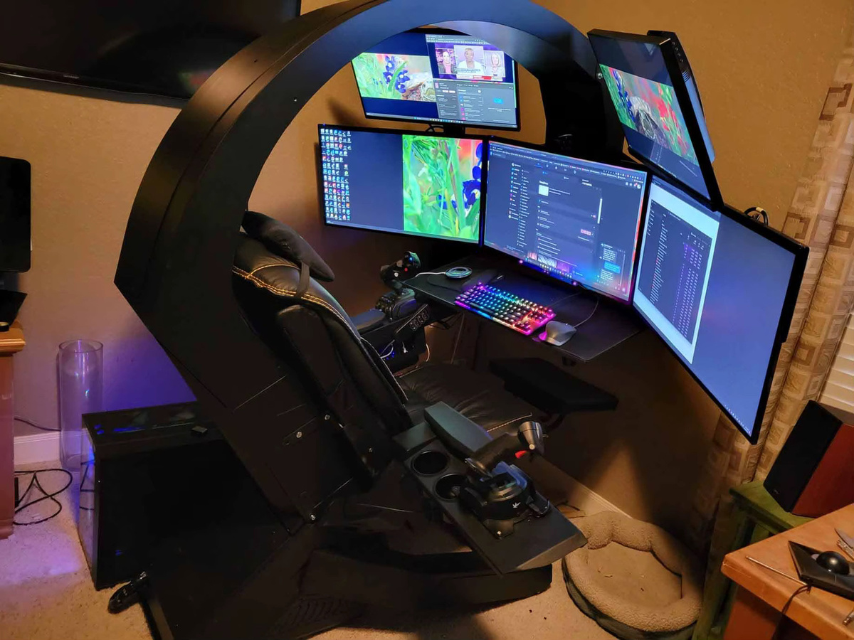 Imperator VR IW-320 Zero Gravity Gaming-Cockpit Liegestuhl-Arbeitsplatz in Schwarz mit Kompatibilität für Dreifach-Monitor-Halterungen - Bild 2