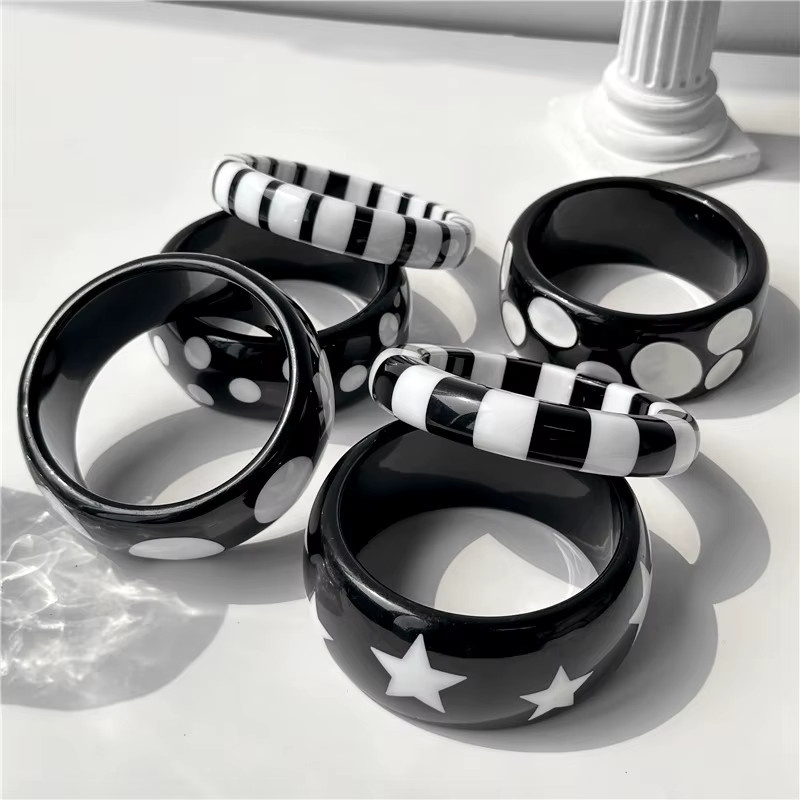 HUANZHI Manschette Armband, Schwarz Weiß Polka Dot Stern, Damen - Bild 3