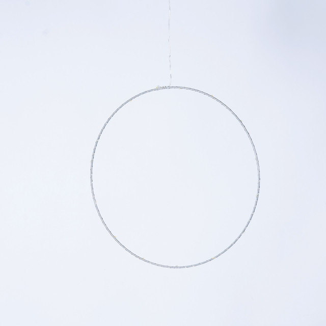 LED Kranz von BLUME2000 in Silber mit warmweißem Licht, Durchmesser: 35 cm - Bild 1