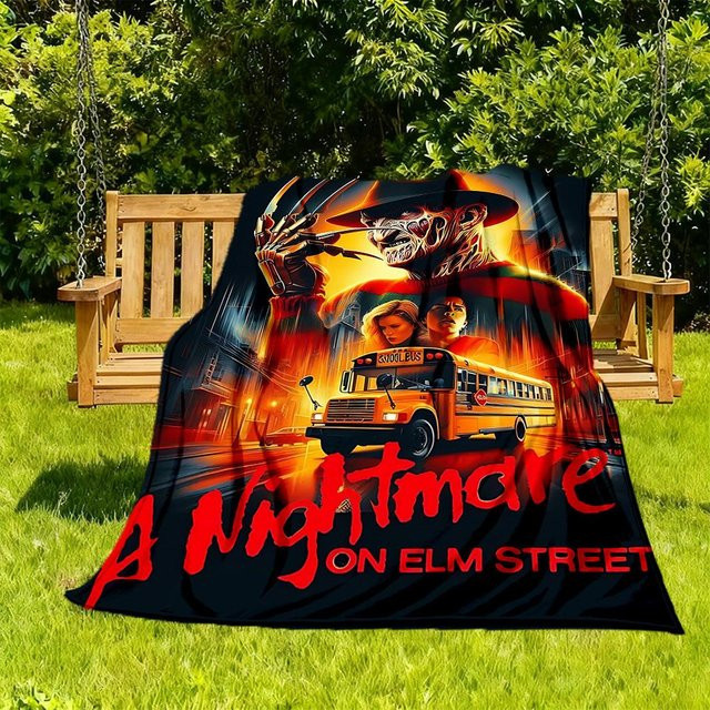 A Nightmare on Elm Street Outdoor-Decke von YglFour aus weichem Flanell, Mehrfarbig, B: 130 cm, T: 150 cm - Bild 1