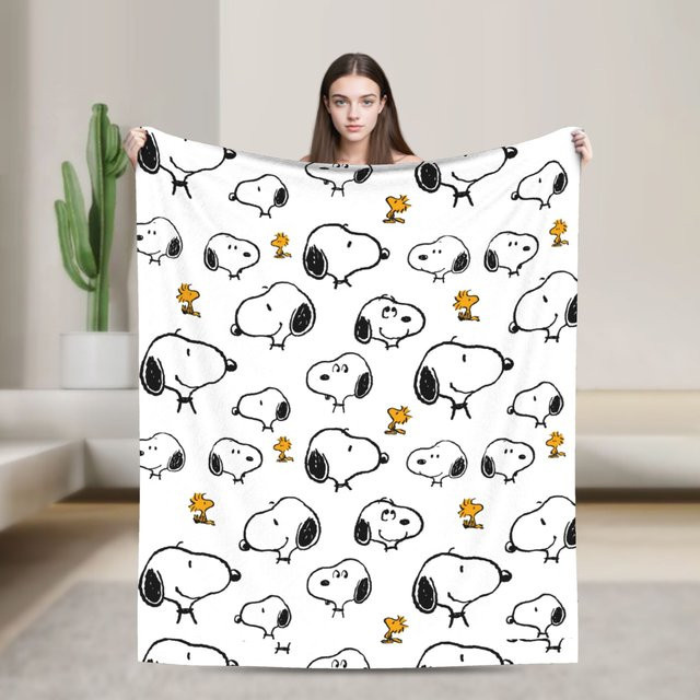 Potdemiel Fleecedecke mit Snoopy und Woodstock Muster als weiche Überwurfdecke - Bild 1