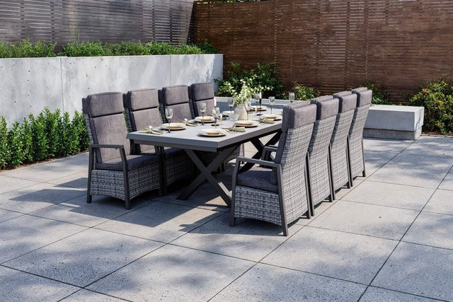 OUTFLEXX Nova Garten-Essgruppe aus Aluminium, Polyrattan und Steinimitat in Schwarz, Anthrazit und Grau mit ausziehbarem Tisch und 8 Diningsesseln - Bild 1