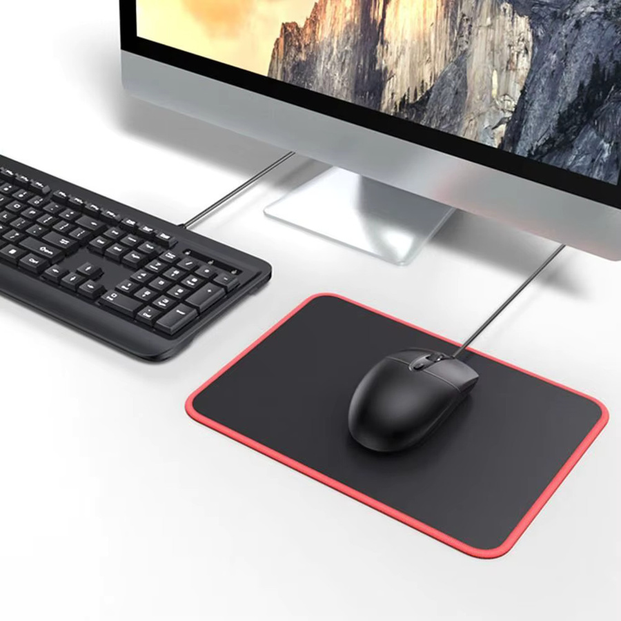 Großes Gaming-Mauspad in Schwarz als dicke Schreibtischunterlage mit Lock Edge für Büro und Gaming - Bild 2