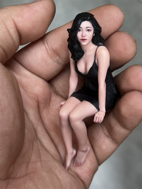 MAK Frau Modell Miniatur, Schwarz, Einzelfigur, Kunststoff - Bild 1