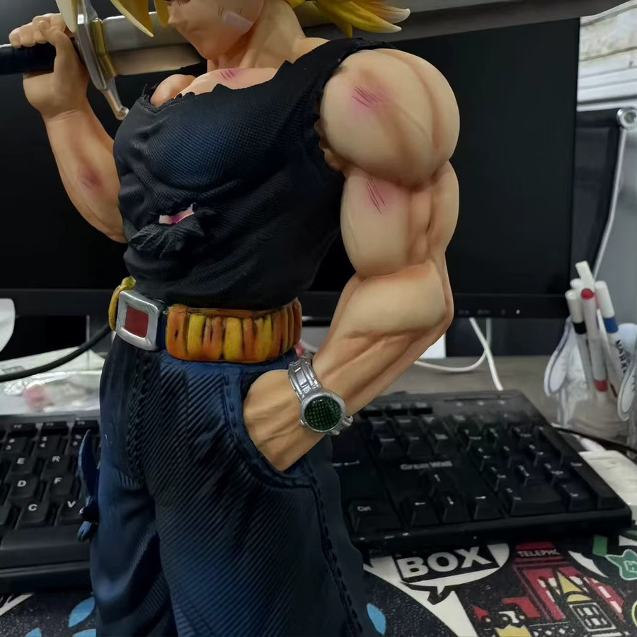 Bandai Dragon Ball Z Future Trunks Super Saiyan Actionfigur, 30cm, mit austauschbaren Köpfen - Bild 2