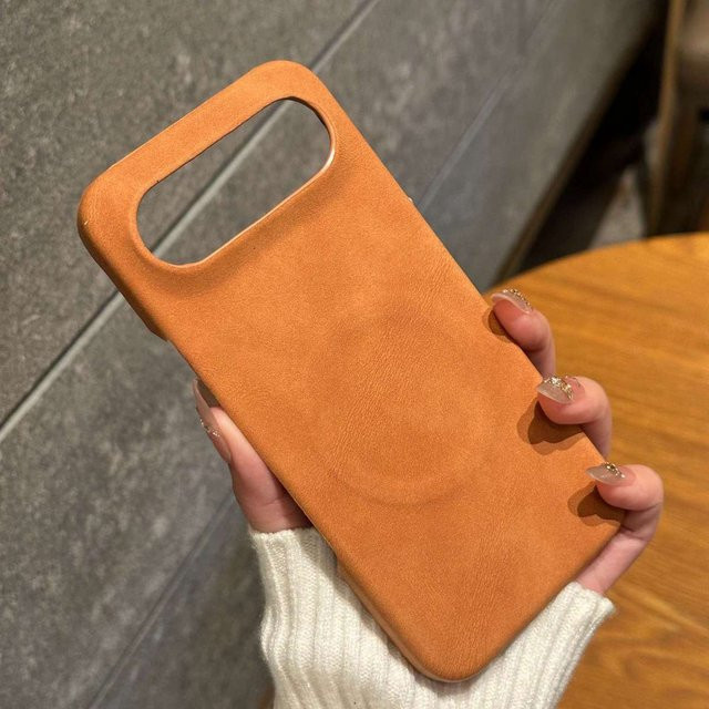 Luxuriöse Schafsleder-Magnethülle für Google Pixel 11 10 9 Pro XL 9 8 7 Pro 8A 7A in Braun mit mattem Hautgefühl und stoßfestem Business-Cover - Bild 1