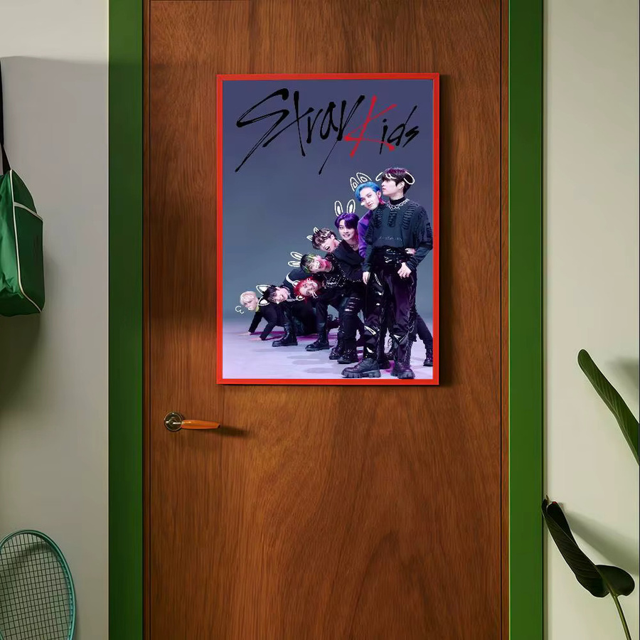 Moetch K-Pop Anime Aufkleber Set in Multicolour, Rechteckige Klebeaufkleber aus Papier für deine DIY Zimmerdekoration - Bild 5