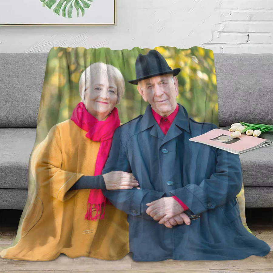 Personalisierte Flanelldecke mit Feiertagsmotiv von SRH in Multicolour, weich und maschinenwaschbar - Bild 3