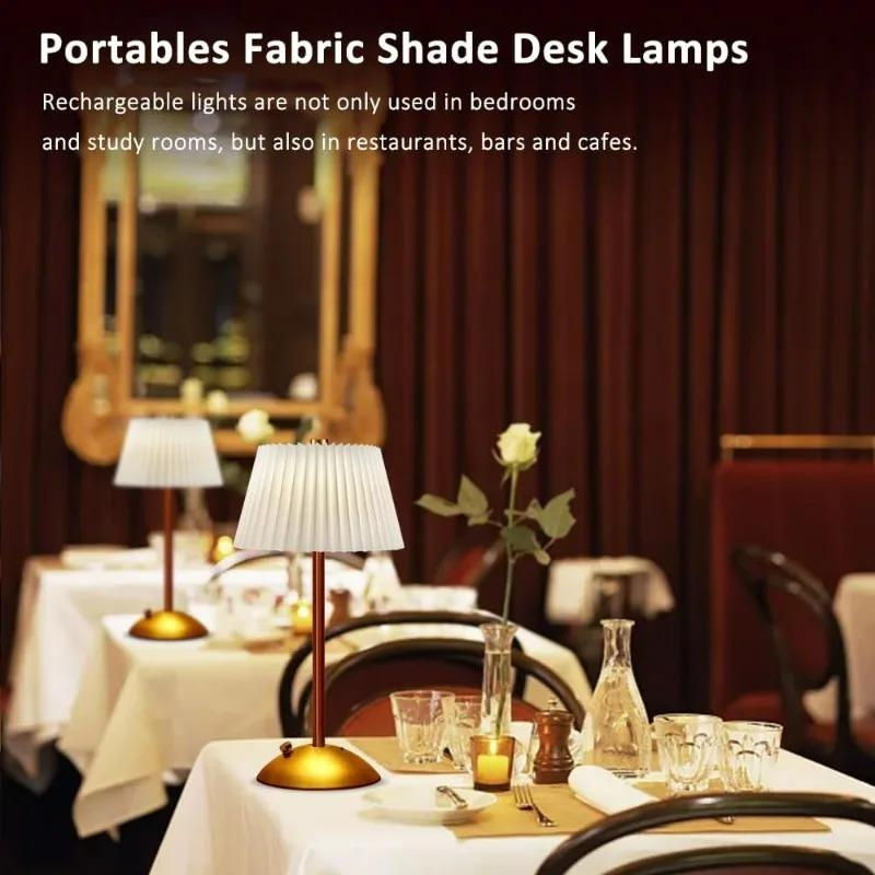 Wiederaufladbare LED-Tischleuchte von Fantastic House aus Metall und Stoff in Grün mit Gold/Messing, dimmbar und kabellos mit Touch-Funktion - Bild 4