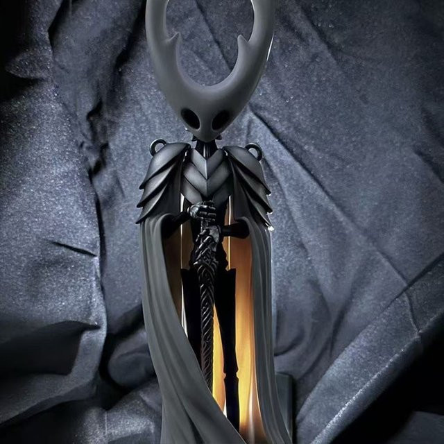 Bandai Hollow Knight Three Swordsmen, PVC-Figuren, Kunststoff - Bild 1