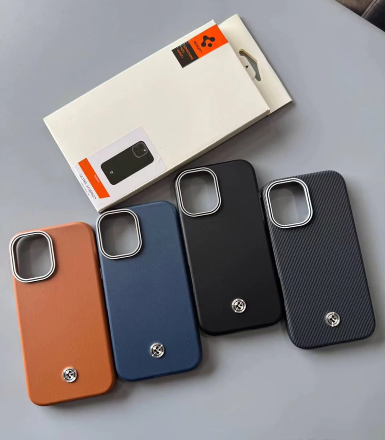 Spigen Enzo Leder MagFit MagSafe Schutzhülle für iPhone 17, Air 16, 15, 14, 13 Pro Max in Schwarz mit Kohlefaser-Optik und magnetischer Funktion - Bild 3