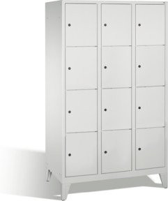 C+P Fächerschrank Classic mit 12 Fächern und Türen, Farbe Lichtgrau, H x B x T: 185 x 120 x 50 cm - Bild 1
