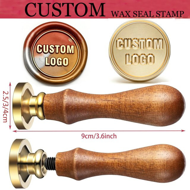 Personalisierter Wachssiegelstempel in Gold für individuelle Hochzeitseinladungen und Geschenke mit 25 mm oder 30 mm Durchmesser - Bild 1