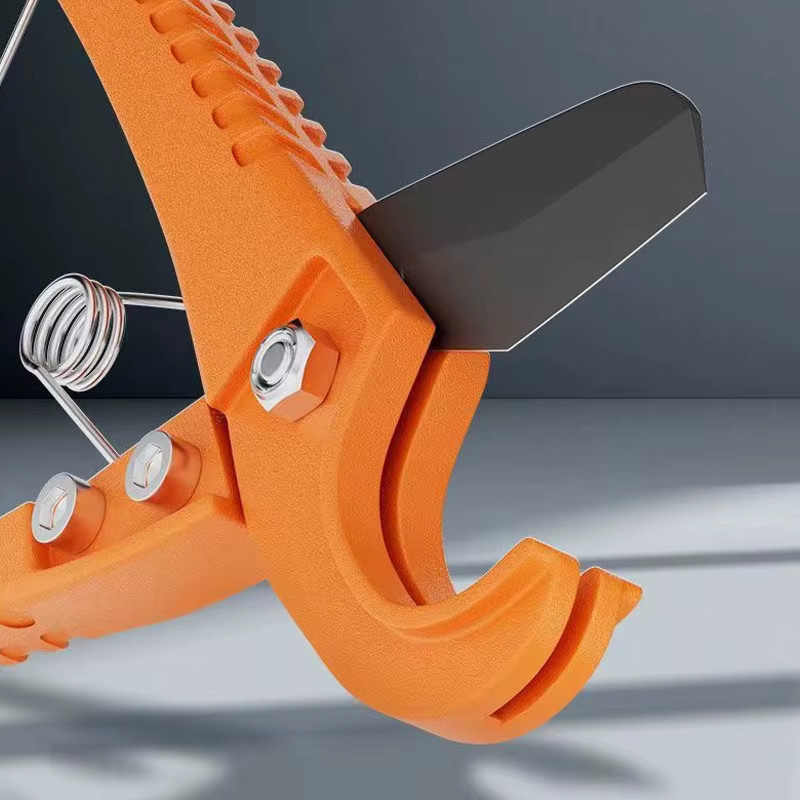 Tragbarer Rohrschneider für Kunststoffrohre in Orange, Einhandbedienung für PVC, PPR und PEX, 31 mm (1,25 Zoll) - Bild 3