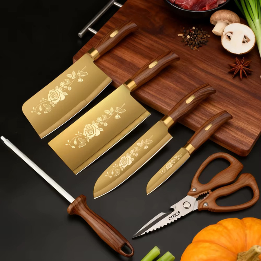 PLYS Chefmesser aus Titan in Gold mit Holzgriff - Bild 2